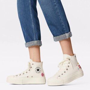 CONVERSE Women's CTAS Lift Platform High Floral Embroidery Size 8.5 In Egret
